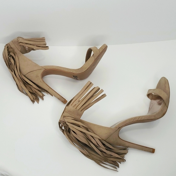 Women Qupid heel sandals, Size 9, Beige - Picture 3 of 9